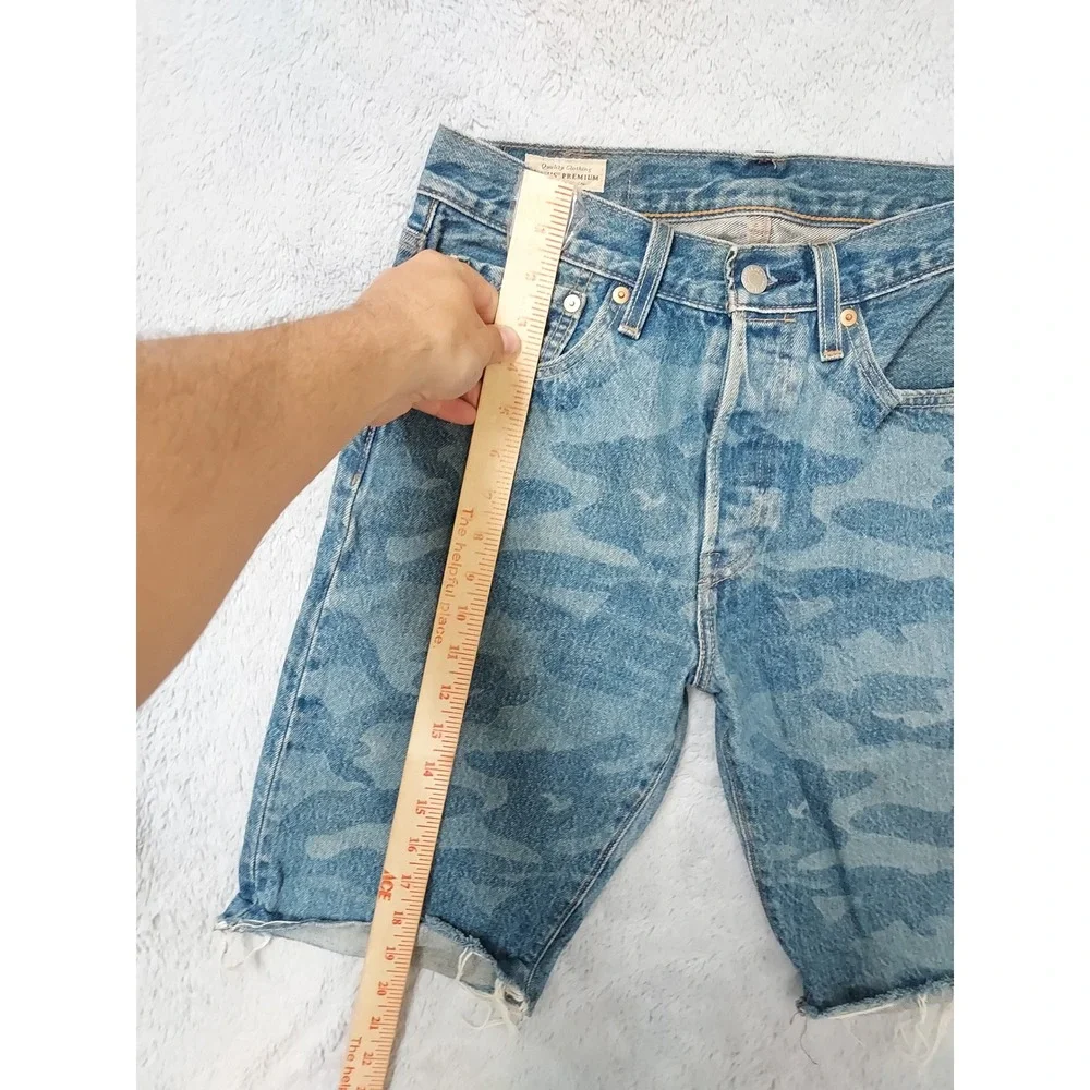 Levis 501 Shorts Mens 29 Premium Denim Camo Print Blue Button Fly Frayed Hem